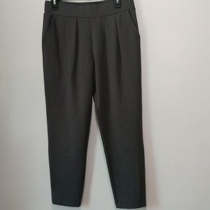 Modern Ambition pants size M